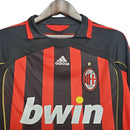 Camisa Retrô Milan I Home 2006/07 Masculino Vermelho e Preto